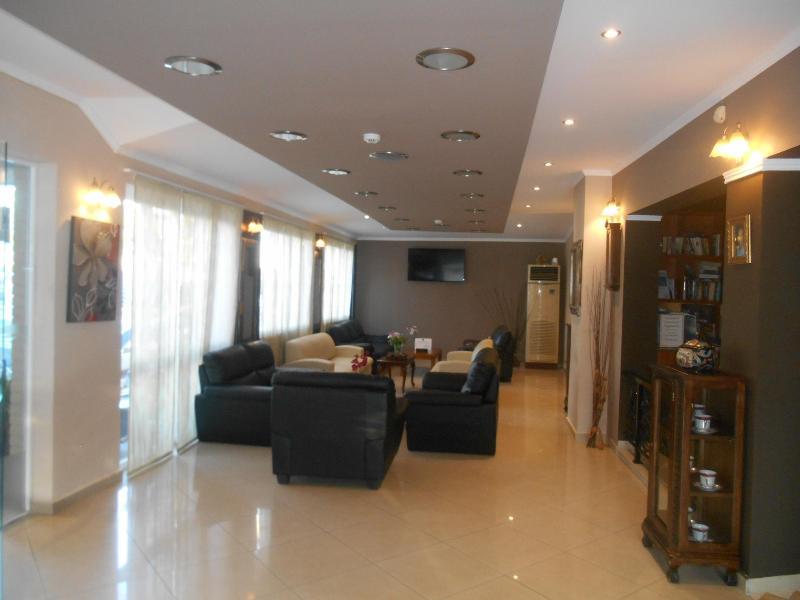 Planos Beach Hotel Εξωτερικό φωτογραφία