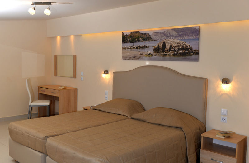 Planos Beach Hotel Εξωτερικό φωτογραφία